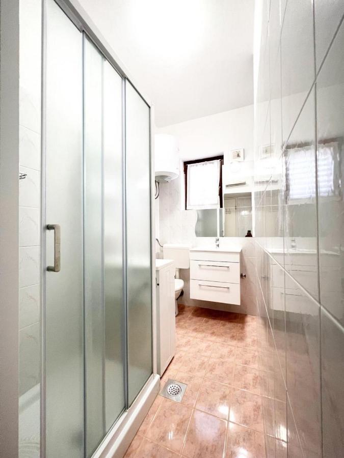 Villa Ortensie Apartments Funtana Zewnętrze zdjęcie